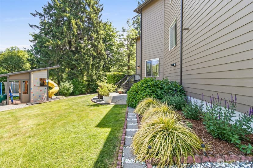 Property photo for 32794 Abrams Avenue, Black Diamond photo 39