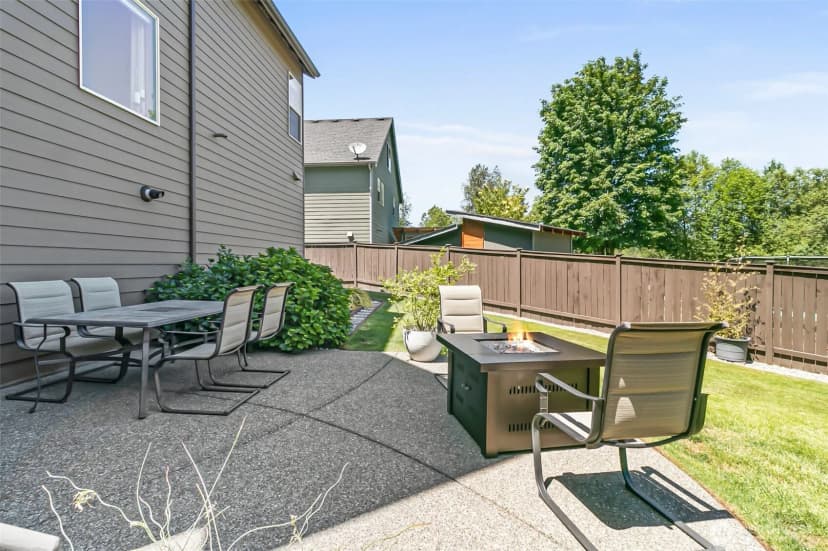 Property photo for 32794 Abrams Avenue, Black Diamond photo 35