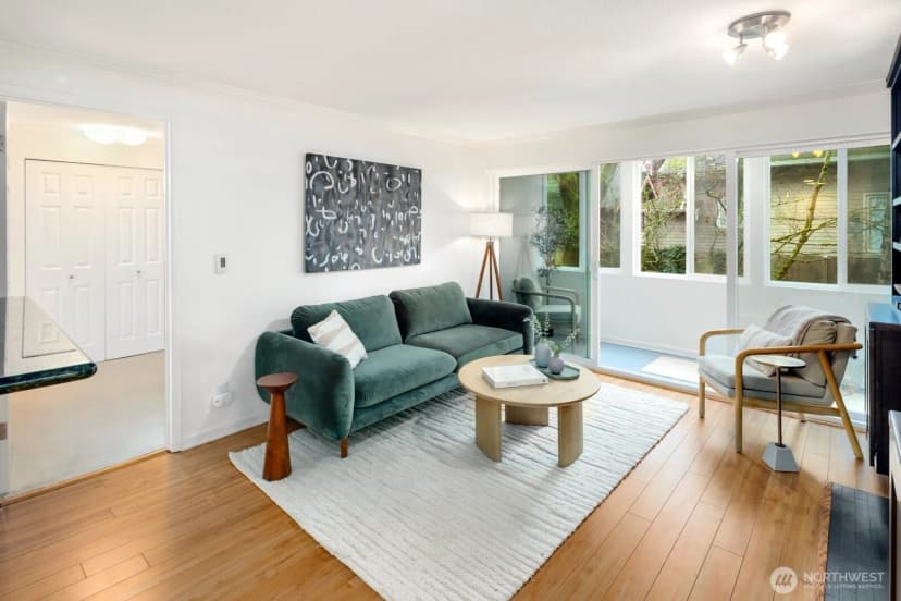 Property photo for 5901 Phinney Avenue N #106, Seattle photo 4