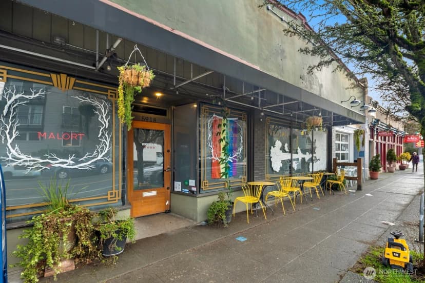 Property photo for 5901 Phinney Avenue N #106, Seattle photo 17