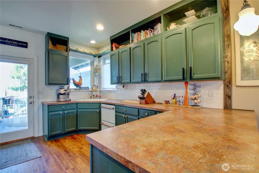 Property photo for 1078 Vail Lane, Burlington photo 23