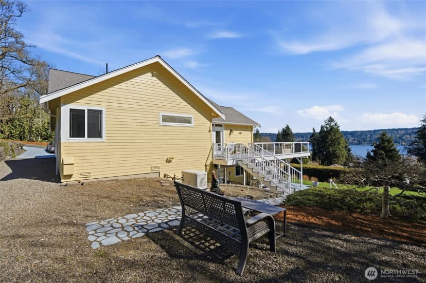 Property photo for 4987 Illahee Road Ne, Bremerton photo 34