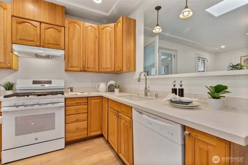 Property photo for 12432 27th Place W #2, Everett photo 17
