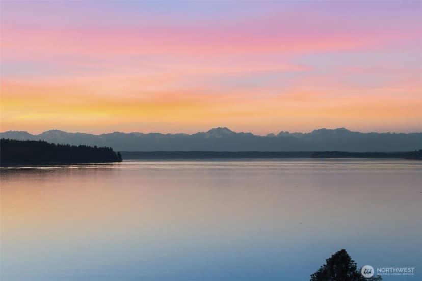 Property photo for 2103 Steilacoom Boulevard, Steilacoom photo 12