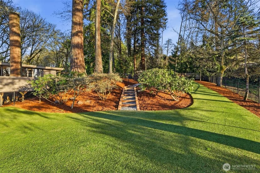Property photo for 2103 Steilacoom Boulevard, Steilacoom photo 38