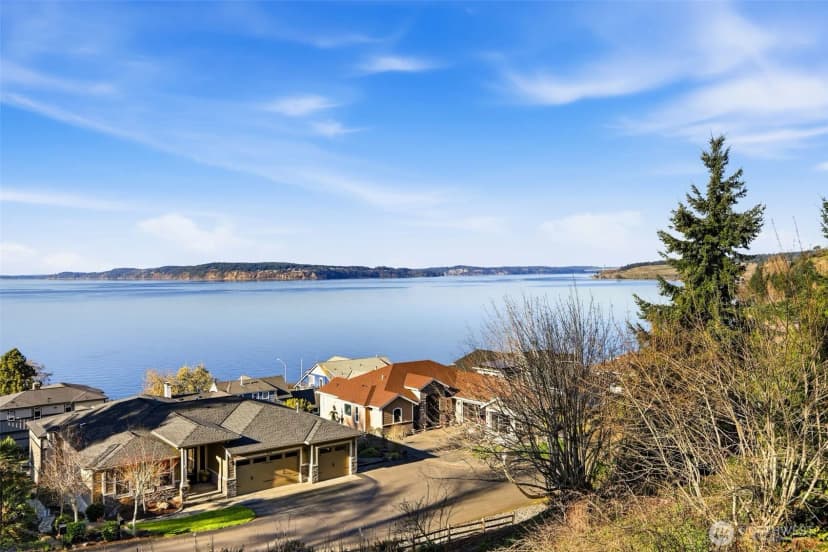 Property photo for 2103 Steilacoom Boulevard, Steilacoom photo 22