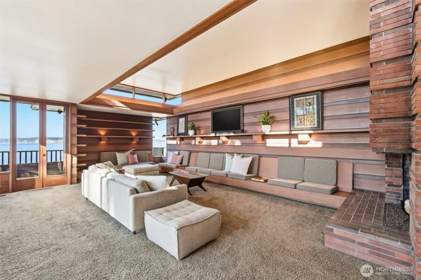 Property photo for 2103 Steilacoom Boulevard, Steilacoom photo 18