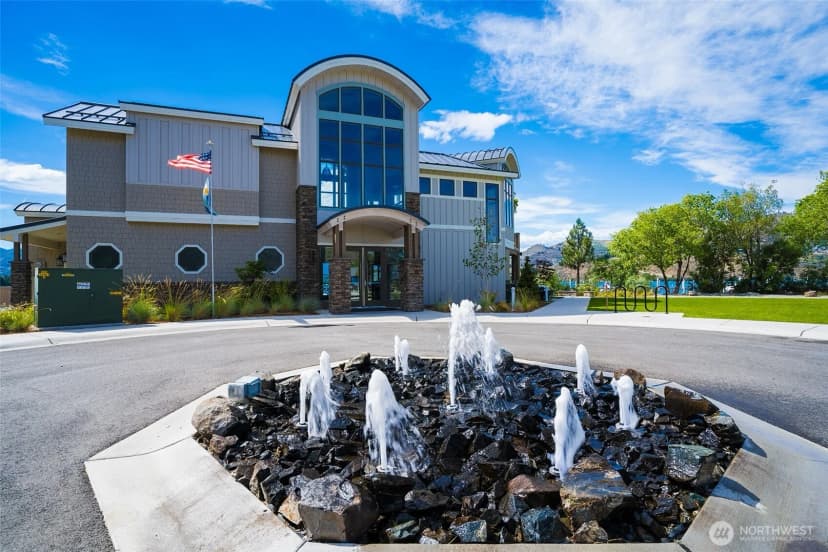 Property photo for 1350 W Woodin Ave #c22, Chelan photo 5