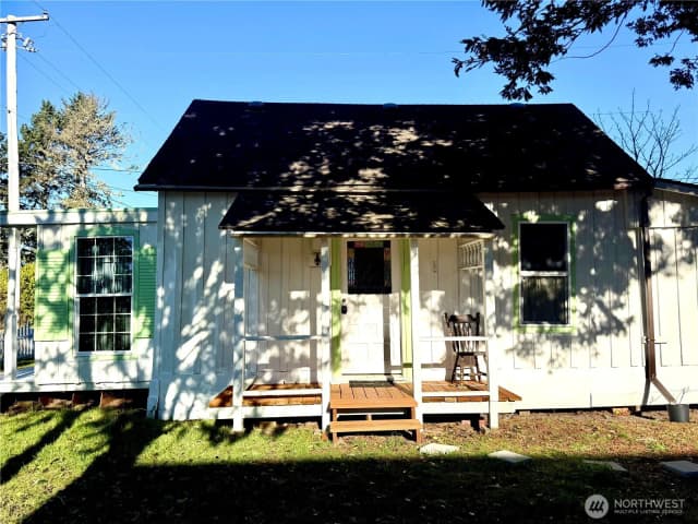 Property photo for 26414 Ridge Avenue, Ocean Park photo 3