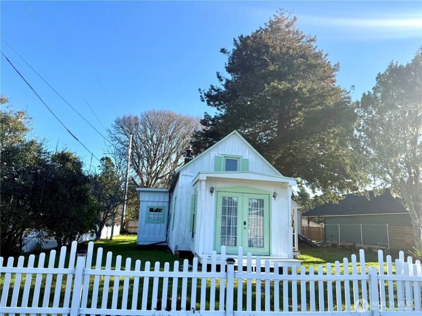 Property photo for 26414 Ridge Avenue, Ocean Park photo 26