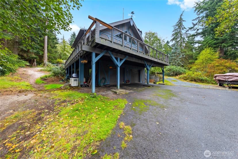 Property photo for 671 Edmonds Road, Coupeville photo 37
