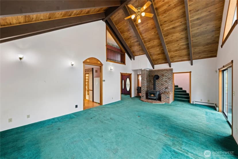Property photo for 671 Edmonds Road, Coupeville photo 7