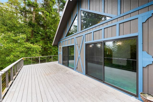 Property photo for 671 Edmonds Road, Coupeville