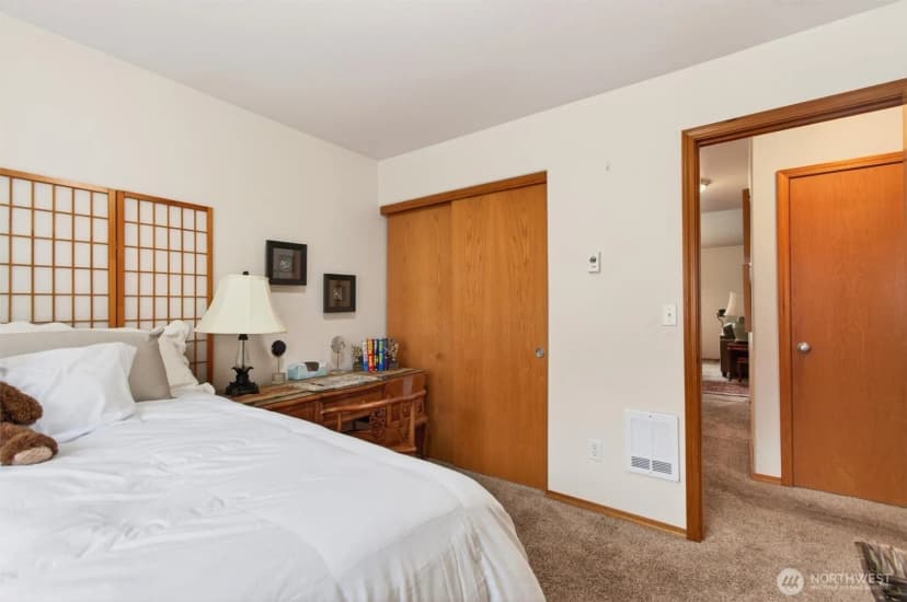 Property photo for 35 Glen Lane, Cathlamet photo 19
