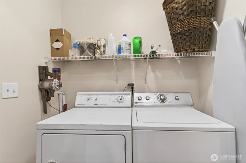 Property photo for 35 Glen Lane, Cathlamet photo 15
