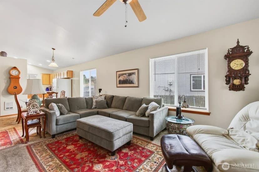 Property photo for 35 Glen Lane, Cathlamet photo 12