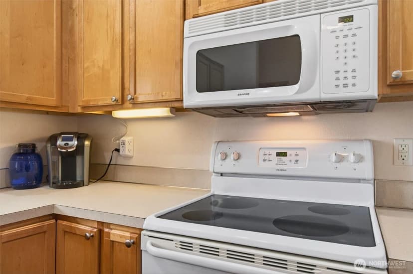 Property photo for 35 Glen Lane, Cathlamet photo 7