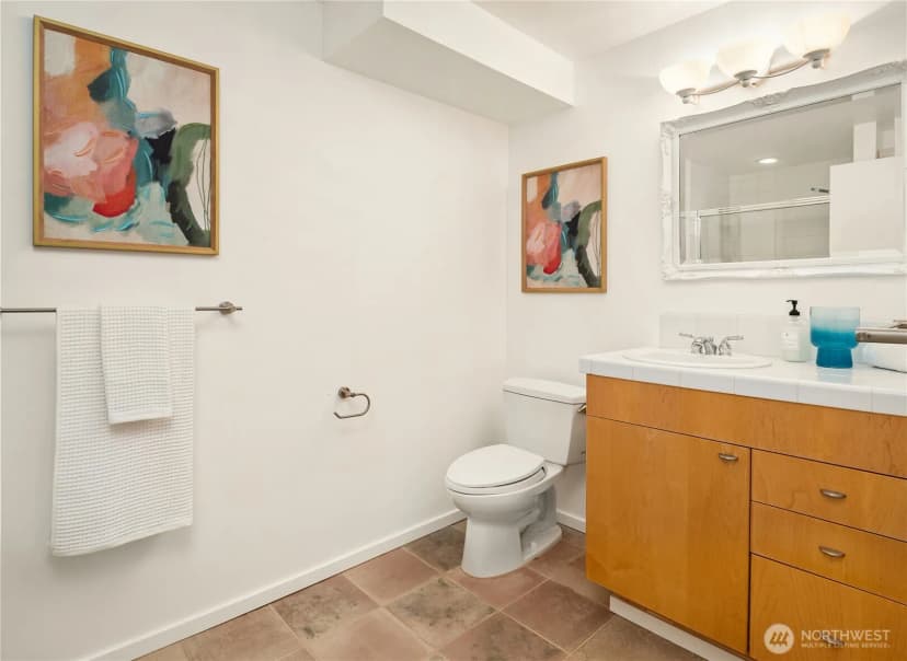Property photo for 10617 Se 18th Street, Bellevue photo 27