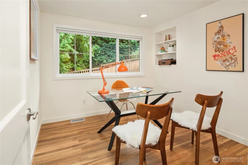 Property photo for 10617 Se 18th Street, Bellevue photo 23