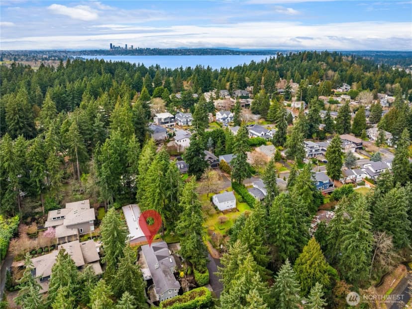 Property photo for 10617 Se 18th Street, Bellevue photo 37
