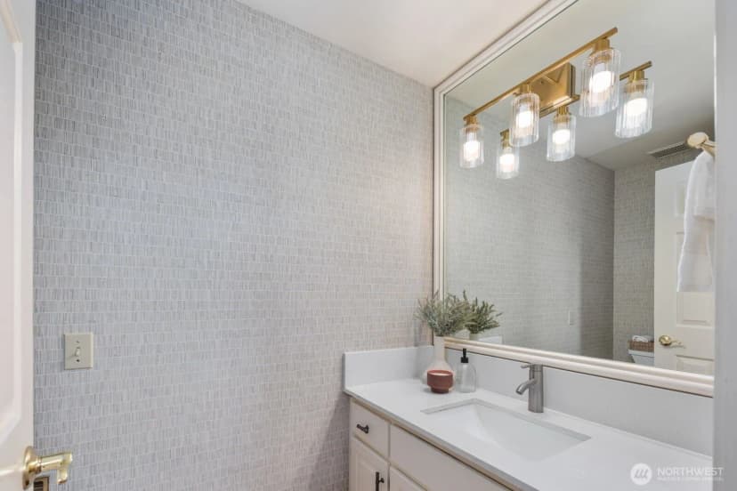 Property photo for 4601 Ne 89th Street, Seattle photo 17