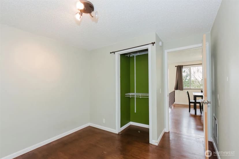 Property photo for 1820 Rustic Lane, Bremerton photo 19