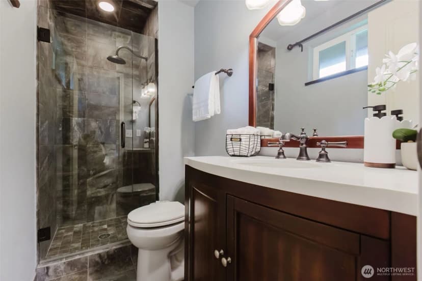 Property photo for 1820 Rustic Lane, Bremerton photo 17