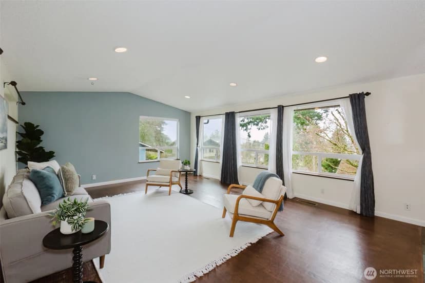 Property photo for 1820 Rustic Lane, Bremerton photo 6