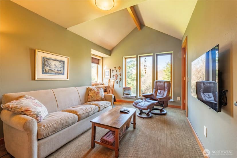 Property photo for 138 Lighthouse Lane, San Juan Island photo 21