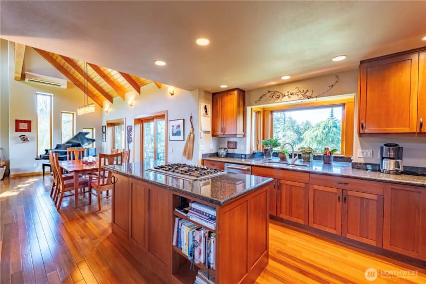 Property photo for 138 Lighthouse Lane, San Juan Island photo 10