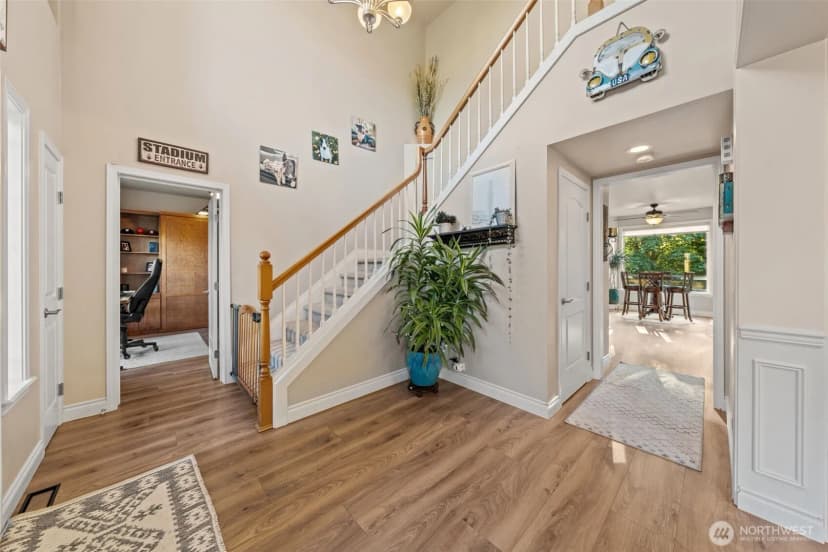 Property photo for 1702 109th Avenue Ct E, Edgewood photo 8