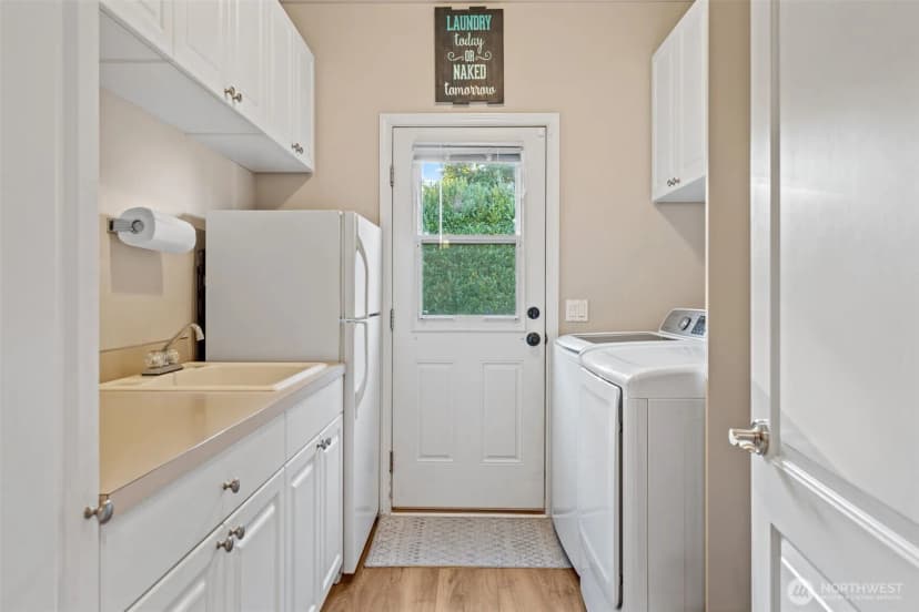 Property photo for 1702 109th Avenue Ct E, Edgewood photo 21