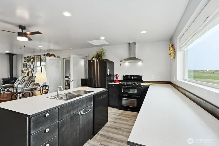 Property photo for 15 Levin Lane, Goldendale photo 17