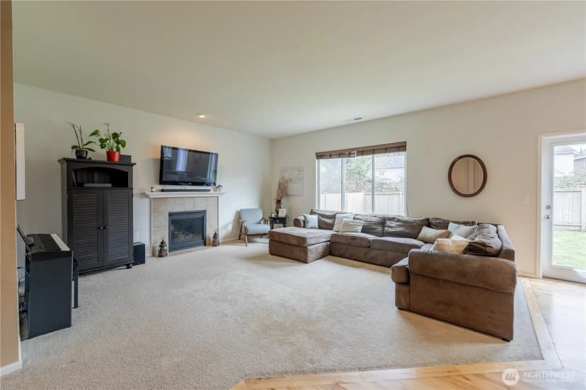 Property photo for 14025 5th Place W, Everett photo 11