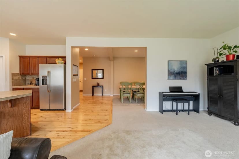 Property photo for 14025 5th Place W, Everett photo 10