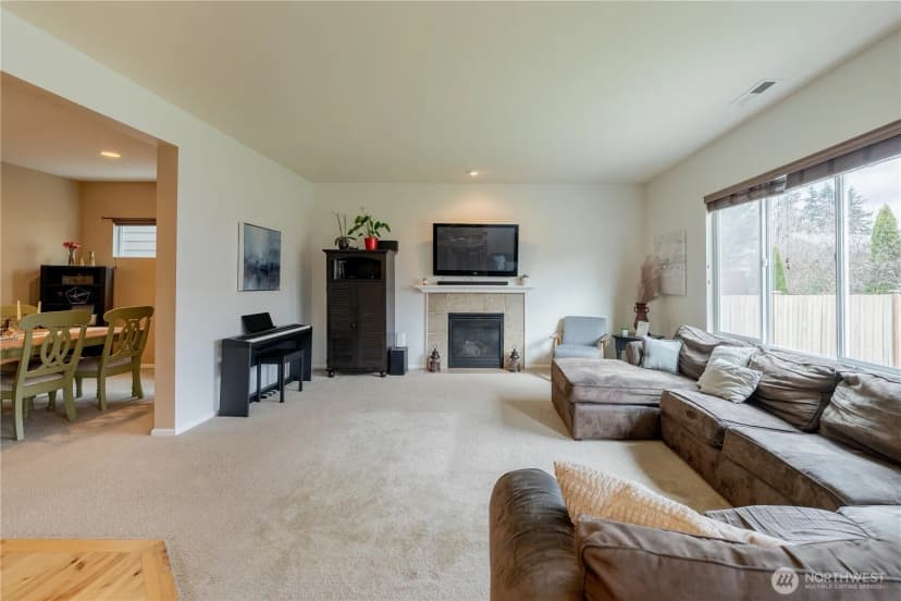 Property photo for 14025 5th Place W, Everett photo 12