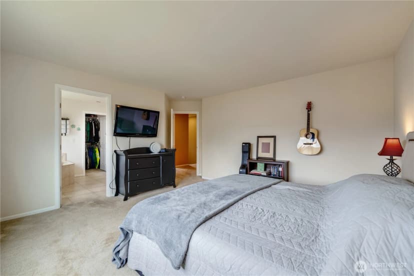 Property photo for 14025 5th Place W, Everett photo 32