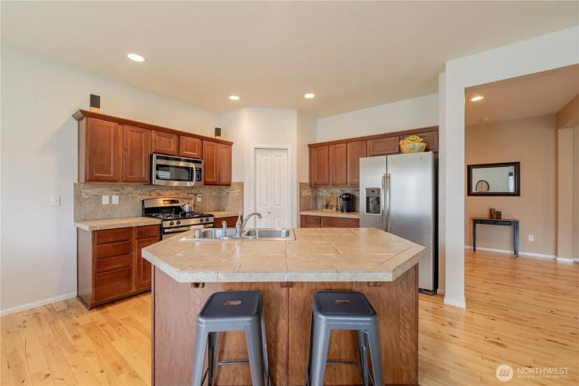 Property photo for 14025 5th Place W, Everett photo 15