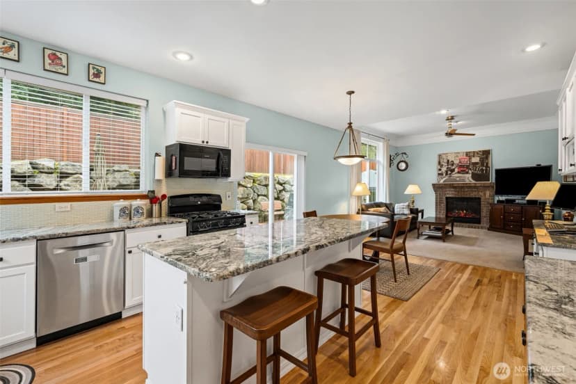 Property photo for 22116 99th Place S, Kent photo 13