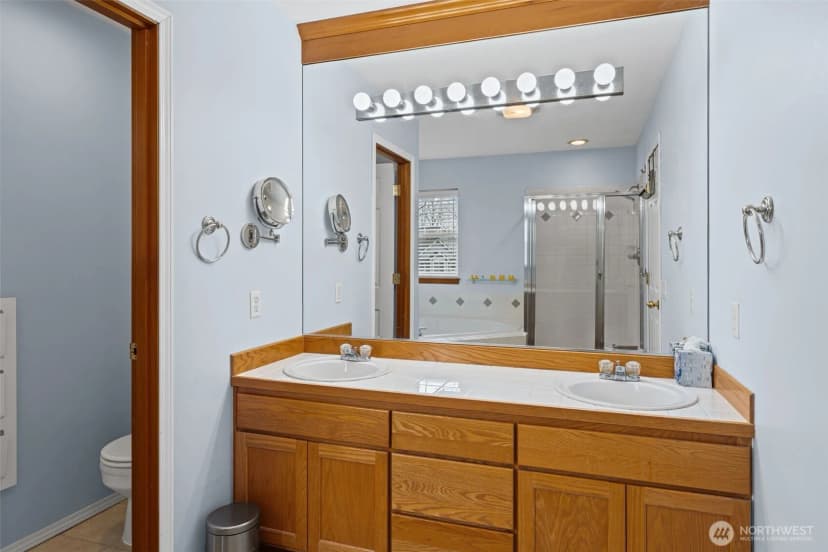 Property photo for 22116 99th Place S, Kent photo 24