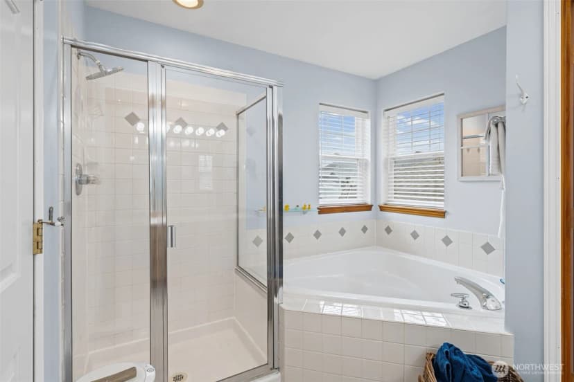 Property photo for 22116 99th Place S, Kent photo 25