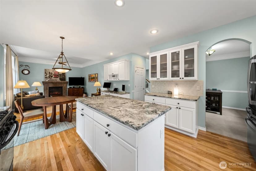 Property photo for 22116 99th Place S, Kent photo 12