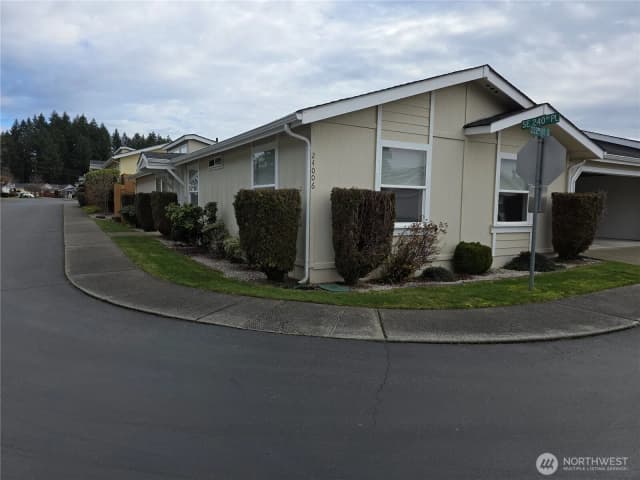 Property photo for 24006 222nd Avenue Se #16, Maple Valley photo 3