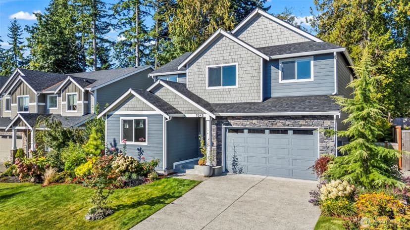 Property photo for 7242 Sinclair Avenue, Gig Harbor photo 2