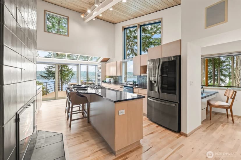 Property photo for 406 123rd Street Ct Nw, Gig Harbor photo 12