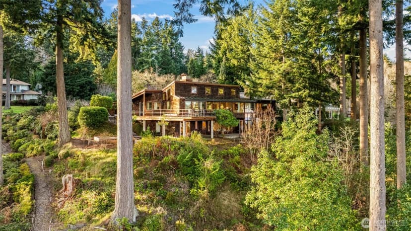 Property photo for 406 123rd Street Ct Nw, Gig Harbor photo 2