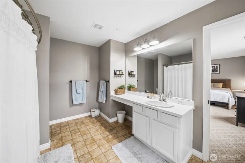 Property photo for 1222 Evans Court, Dupont photo 13