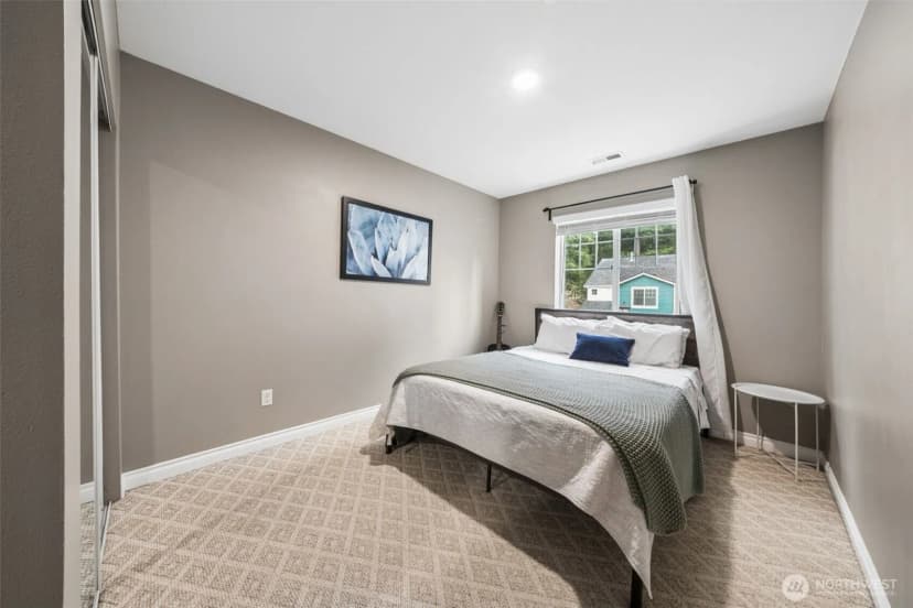 Property photo for 1222 Evans Court, Dupont photo 15