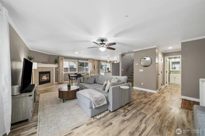 Property photo for 1222 Evans Court, Dupont photo 4