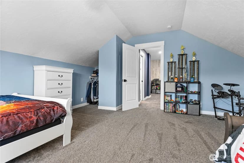 Property photo for 208 Harrison Street, Sumas photo 30
